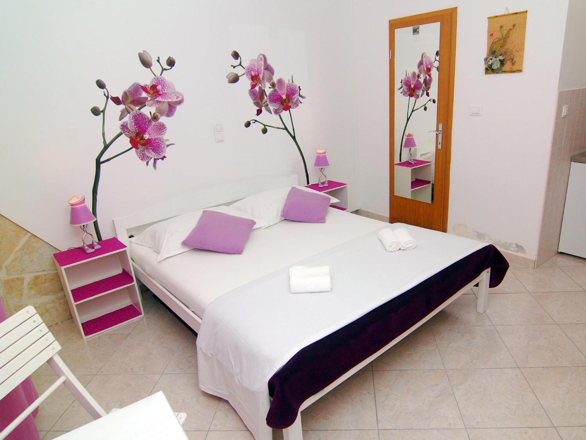 Studios Magnolia Трогир Экстерьер фото